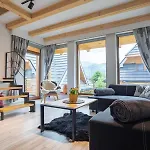 Aparthost Zakopianskie Chalet *