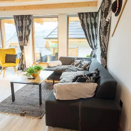 Aparthost Zakopianskie Chalet Kościelisko